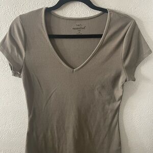 Women’s v neck t- shirt